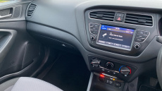 Hyundai i20 1.2 MPi SE 5dr Petrol Hatchback